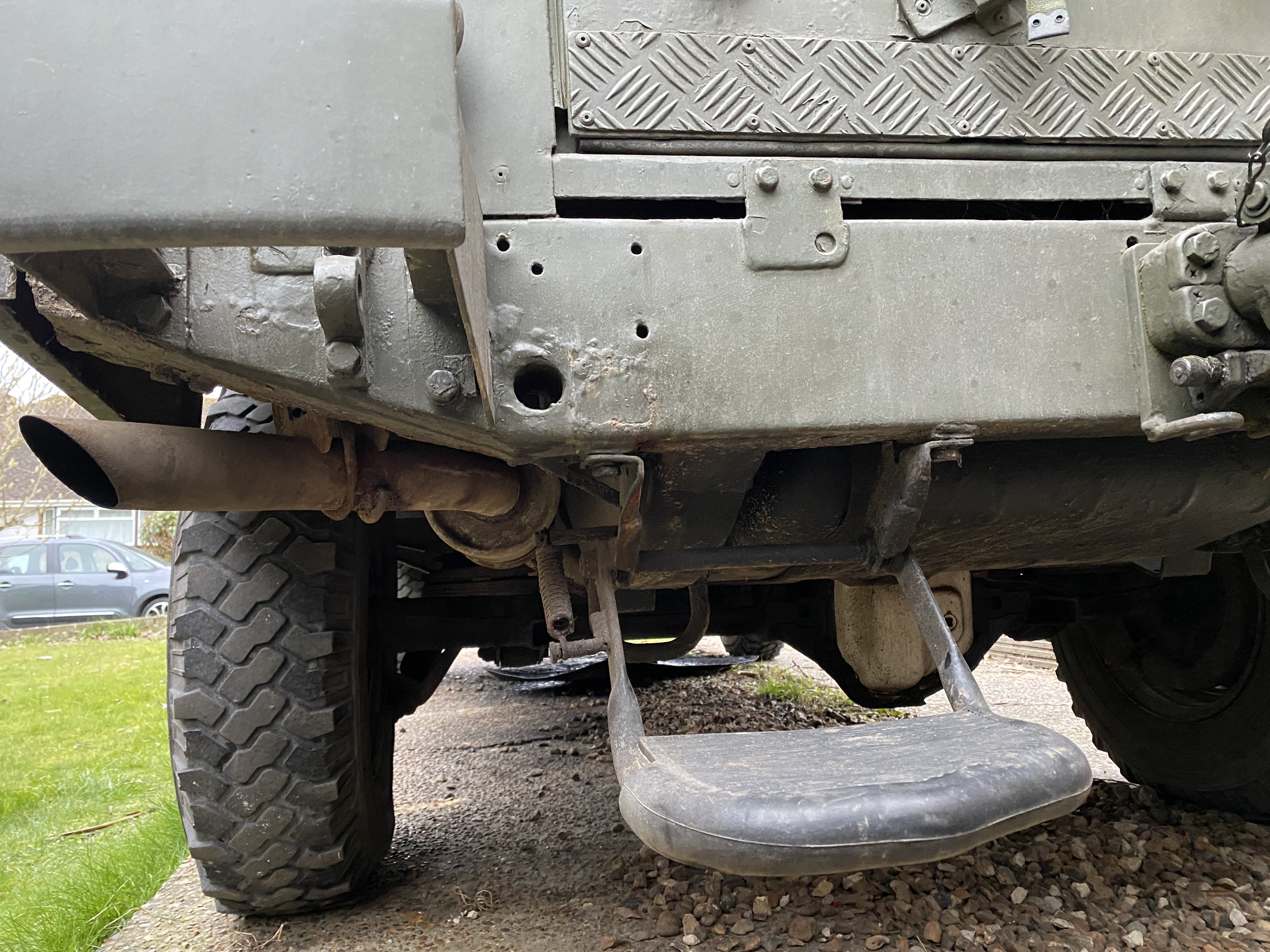 Landrover FFR 110 Tithonus 1987 - Rear Crossmember - British Vehicles ...