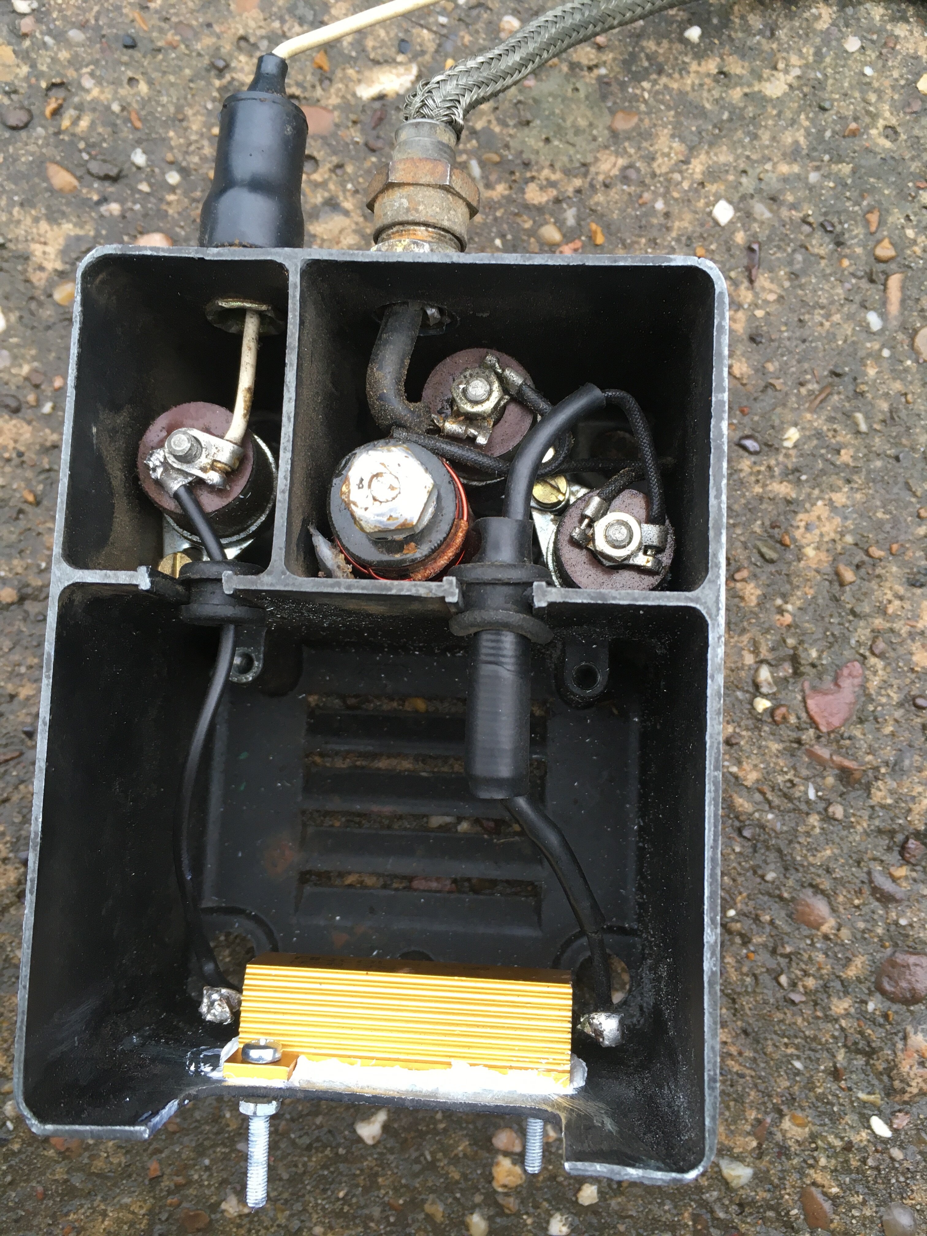 Series 3 109 ffr failed ignition ballast resistor Page 2 British